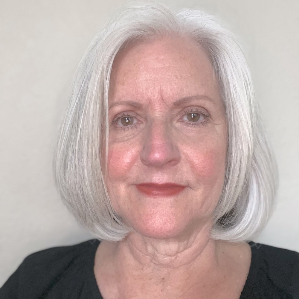 Meet your Posher, Deborah